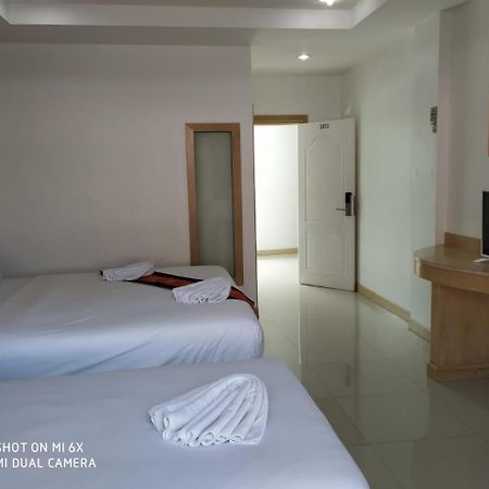 Patong Red Sapphire Hotel מראה חיצוני תמונה