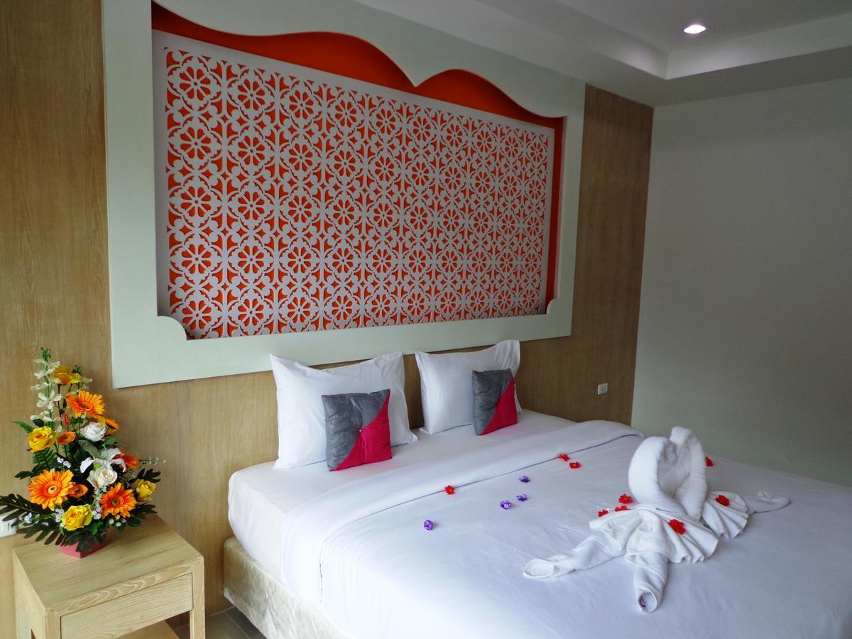 Patong Red Sapphire Hotel מראה חיצוני תמונה